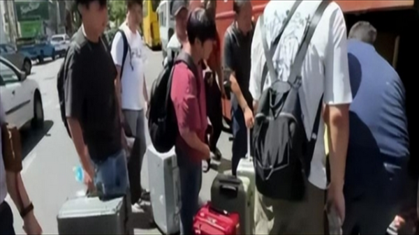 鼎金投资 美即将下场，中国连夜撤侨，却走了一条不寻常通道，再次惊艳世界